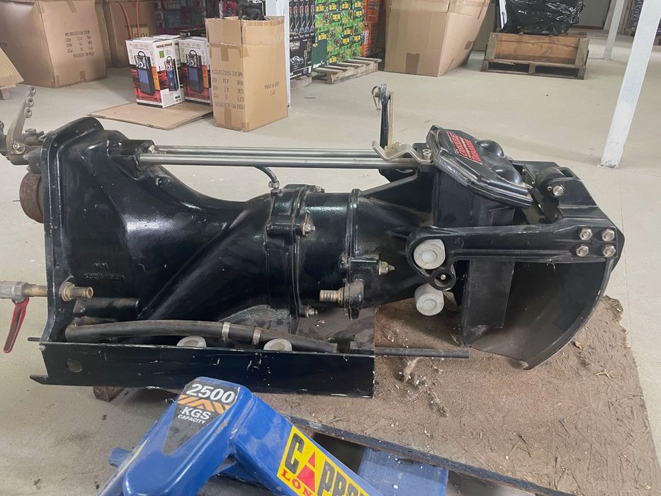 Silnik do łodzi strugowodny, struga, houseboat, yamaha, castoldijet,