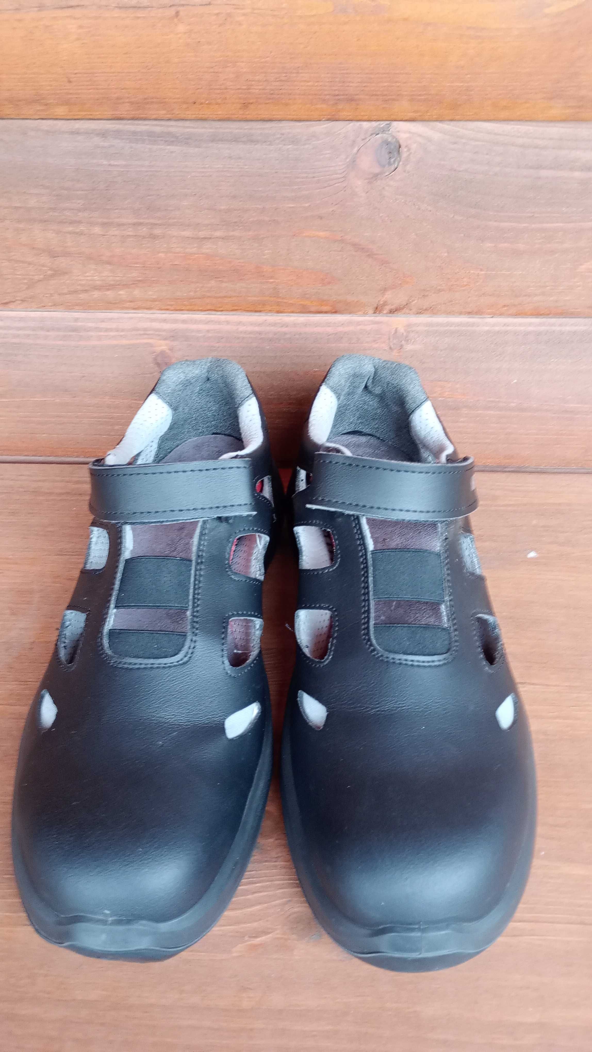 Buty robocze ARTRA 44