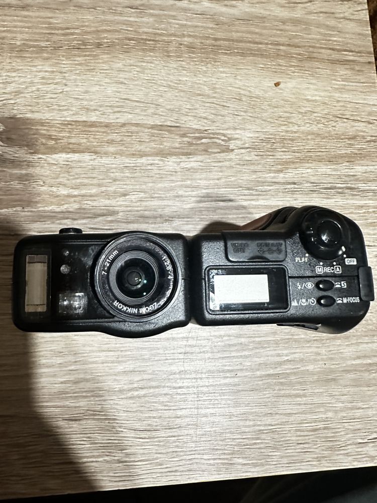 Nikon coolpix 950 vintage stan dobry