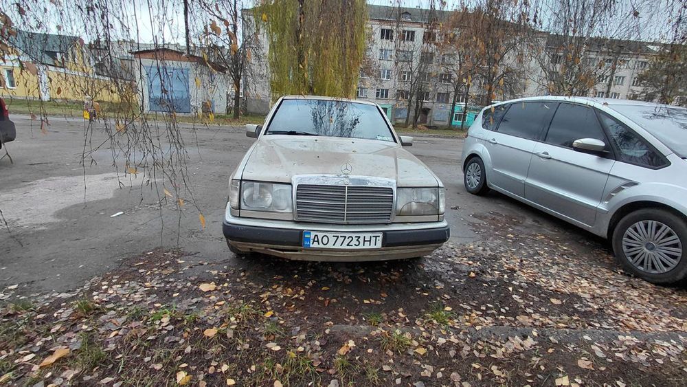Продам автомобіль Mercedes Benz