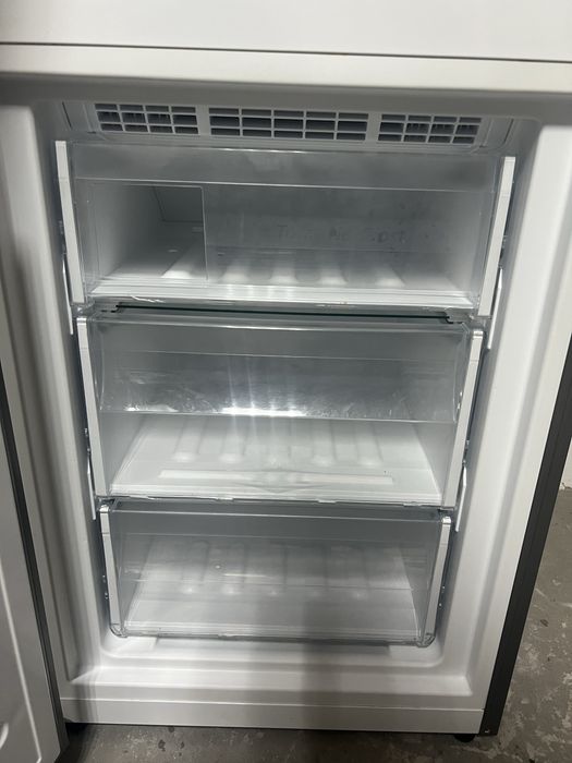 Холодильник Whirlpool  з Європи 200см NoFrost.  MBL1822C/NA.