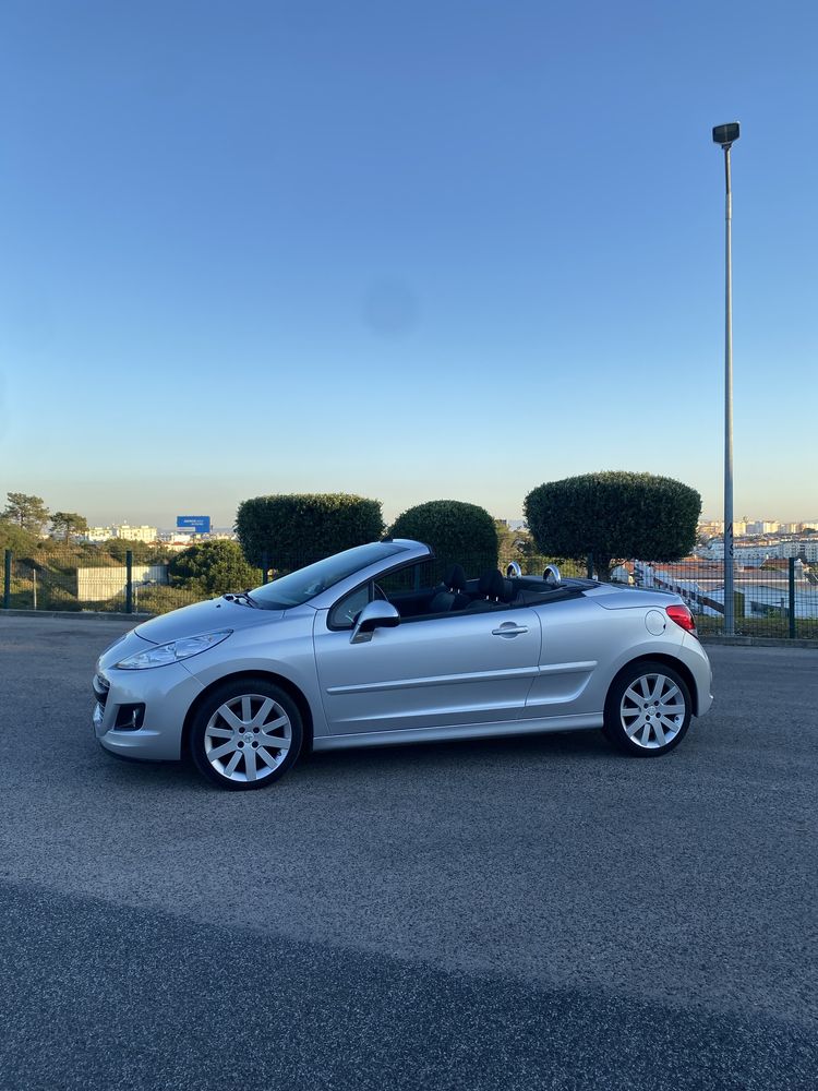 Peugeot 207CC sport 1.6HDI 115cv (2013)