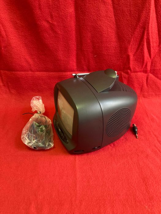 Mini TV, preto e branco