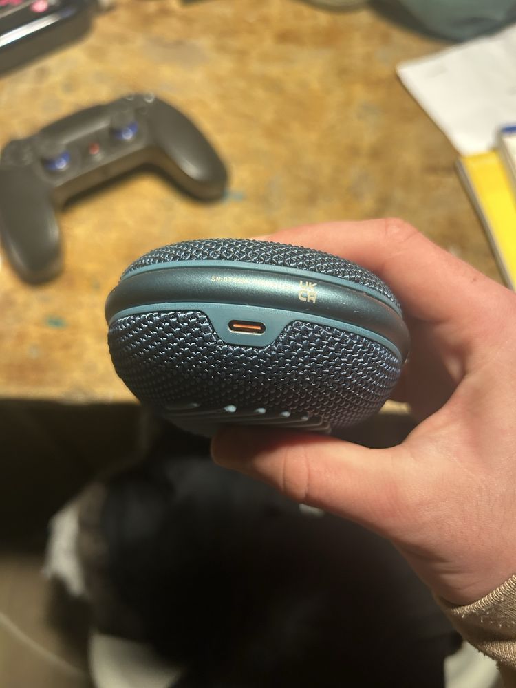 Coluna JBL CLIP 4