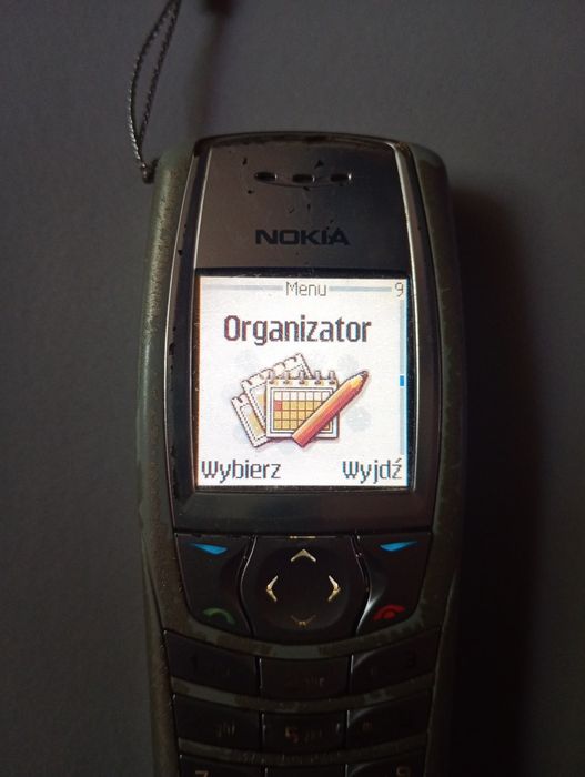 Nokia 6610i z ładowarką
