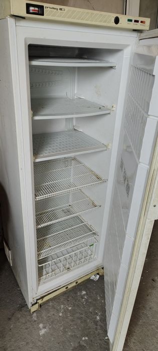 Продам бу холодильник - морозилка