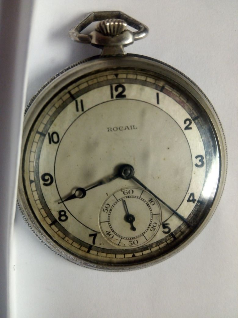 Antigo relógio de bolso suíço Rocail - á trabalhar