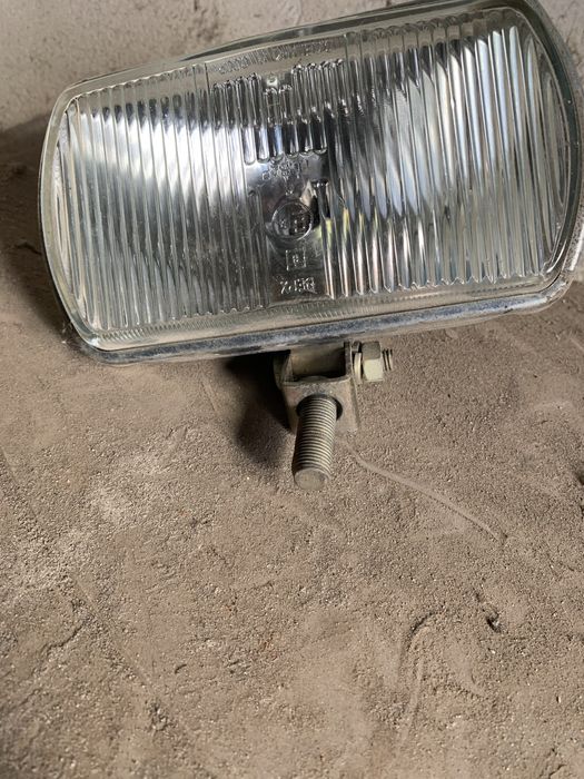 Фари галогенні автомобільні