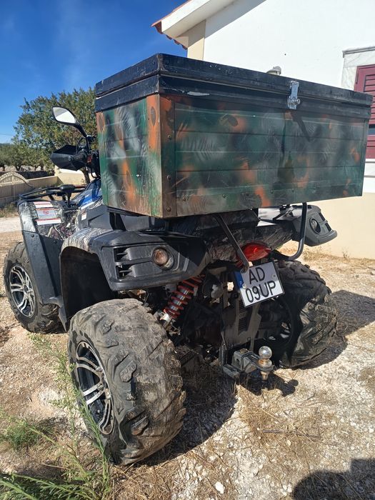 Vendo Moto 4 Linhai Camo