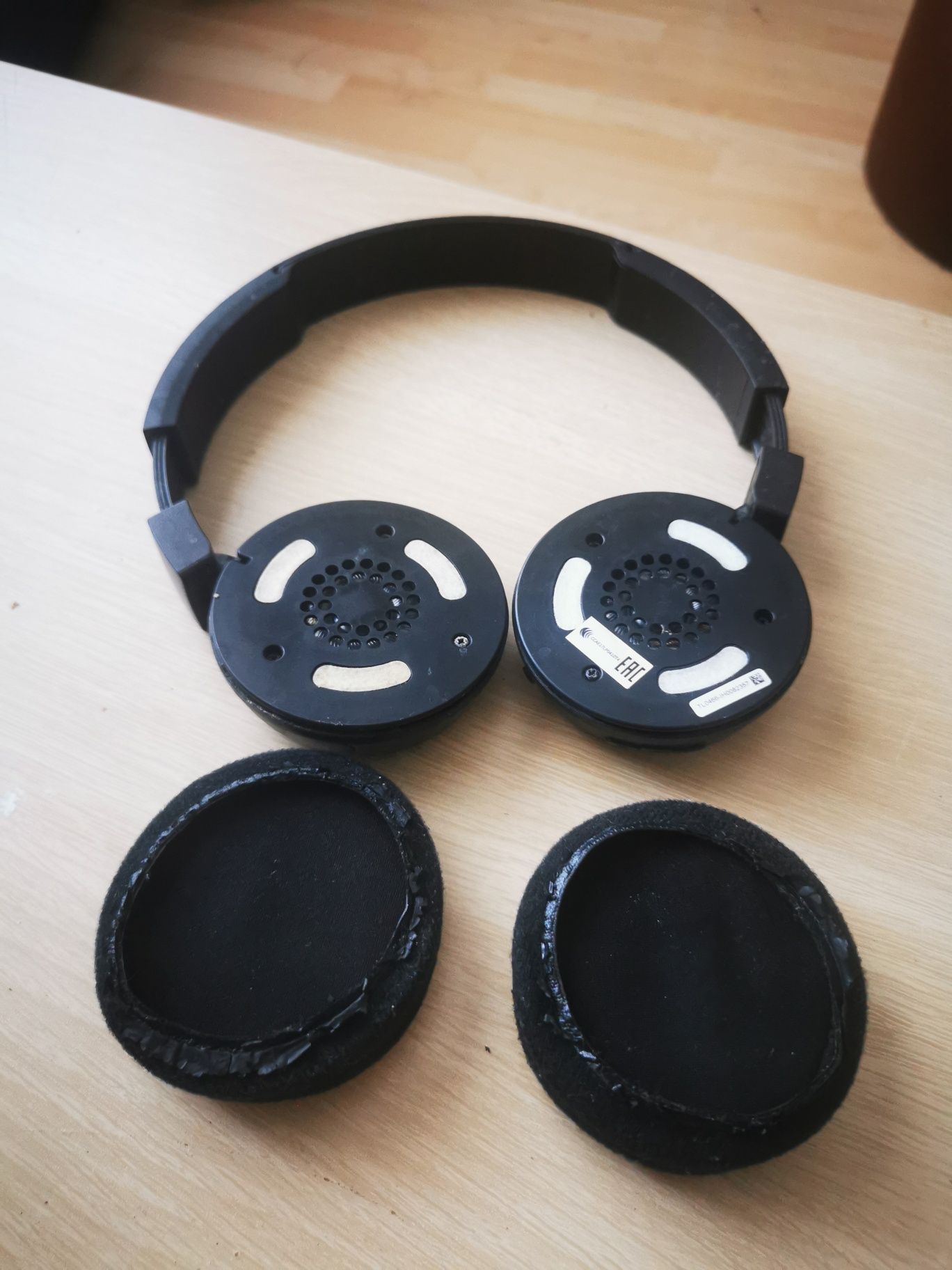 Sluchawki JBL. bluetooth