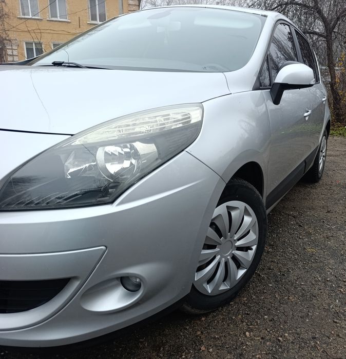 Продам Рено Сценик 3 ,2011г.в