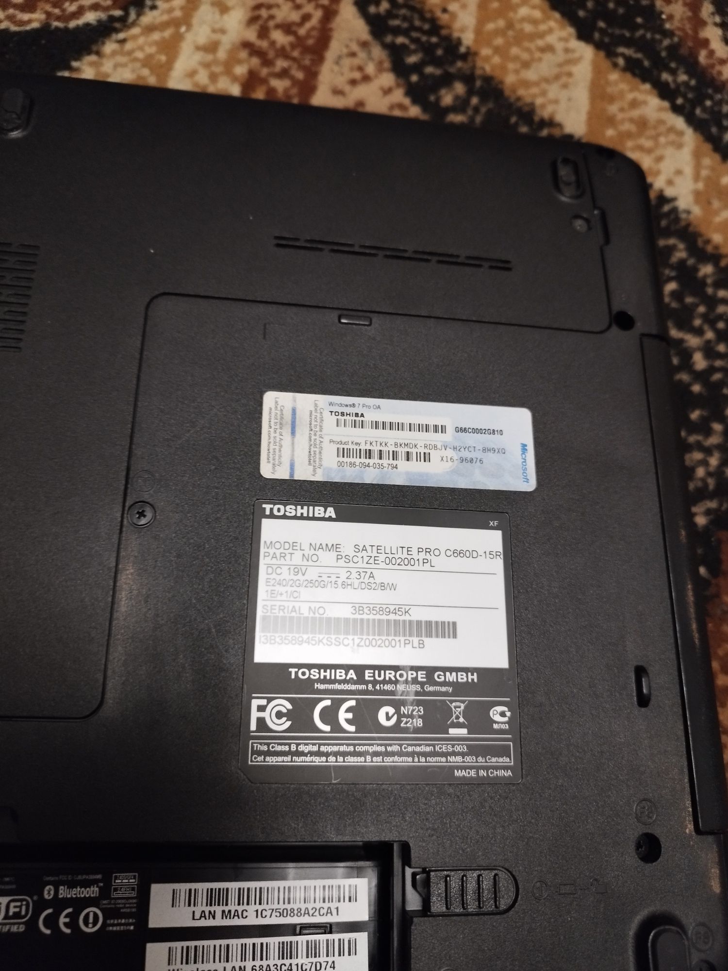 Laptop Toshiba 2GB RAM