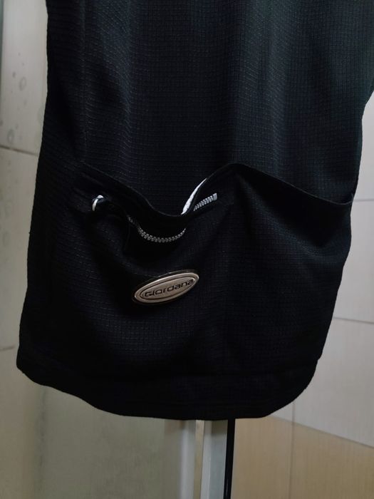 bluzka męska M kolarska koszulka ciemna czarna elegancka Giordana clas