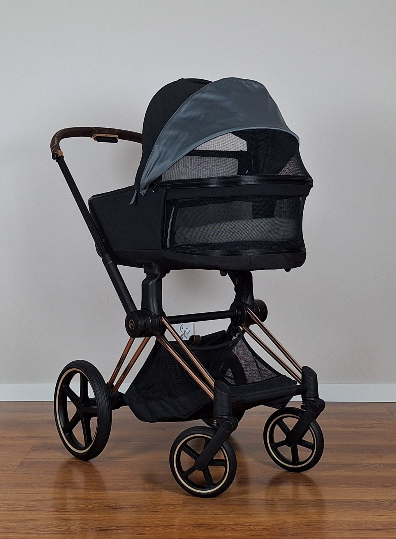 Wózek 4w1 Cybex Priam 4.0 z fotelikiem i bazą isofix