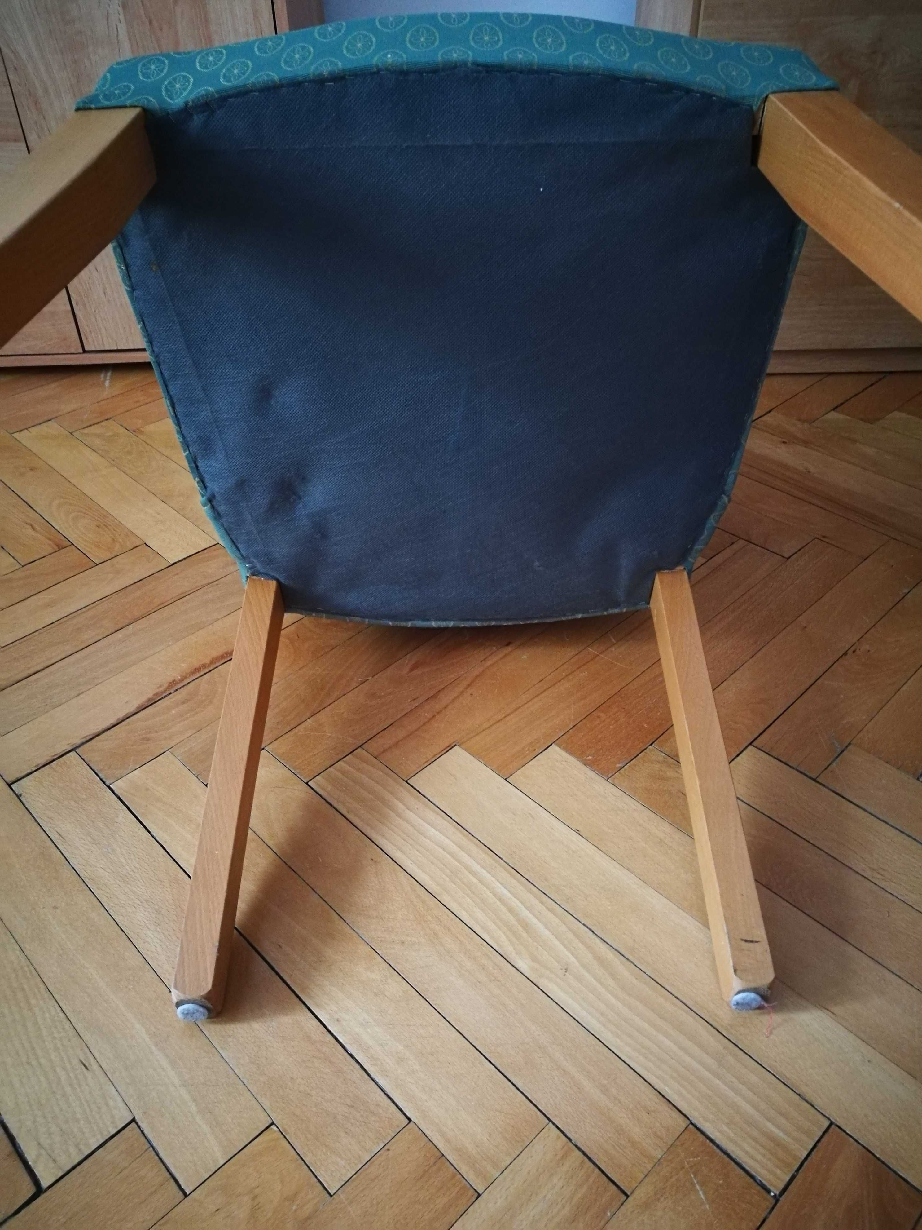 Stylowe krzesło drewniane. Dwa obrazy gratis!!!