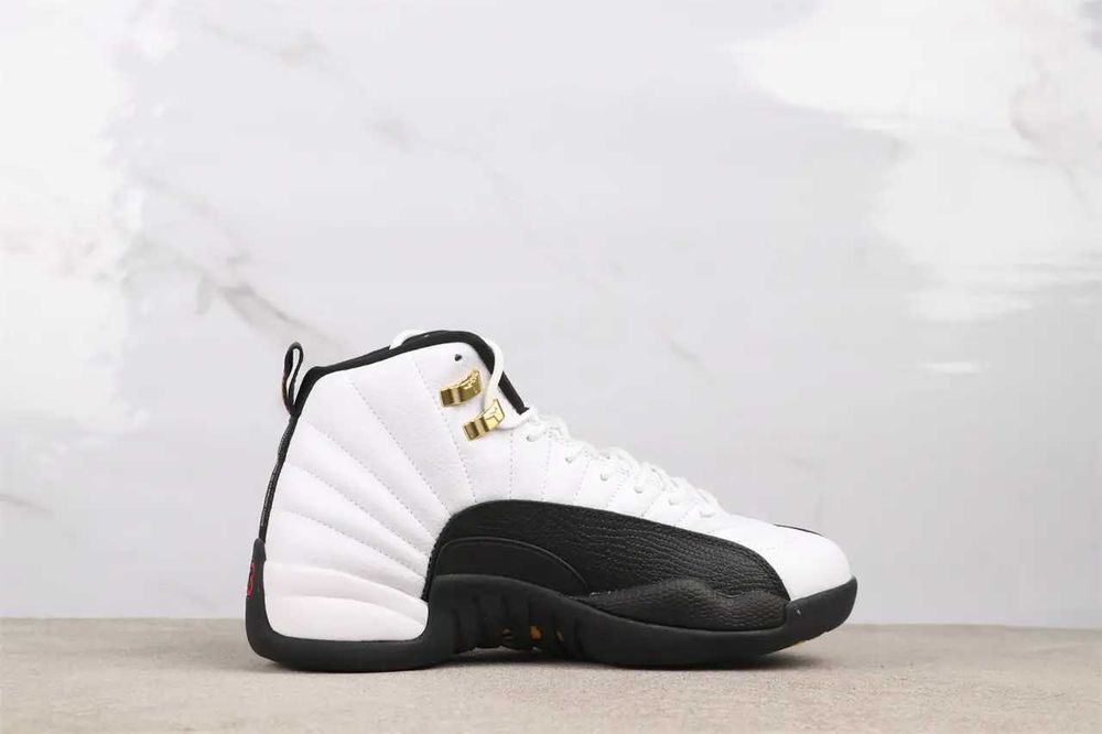 кросівки Nike Air Jordan 12