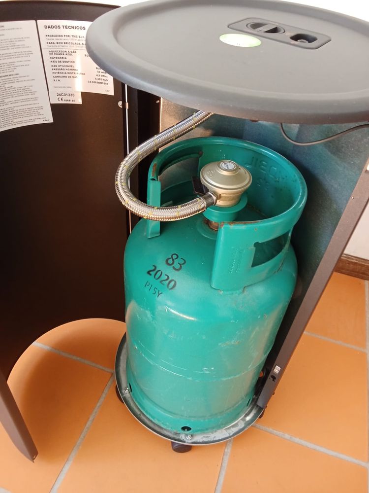 Aquecedor a gás novo