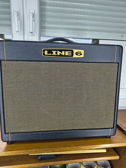 Line 6 DT25 Cabinet – 1x12”, 90W, 8 Ohm