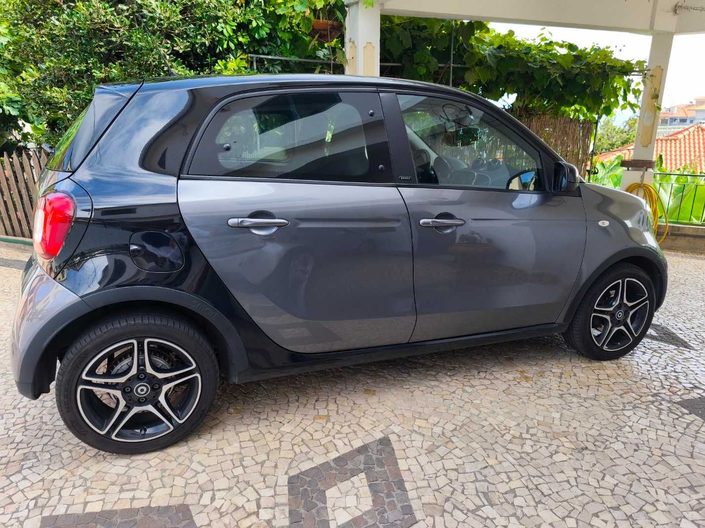 VENDE-SE – Smart Forfour 0.9 90cv Automático(2018) – 13.500€