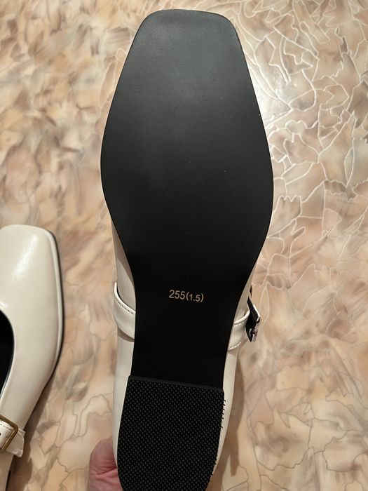 Балетки в стиле Мери Джейн