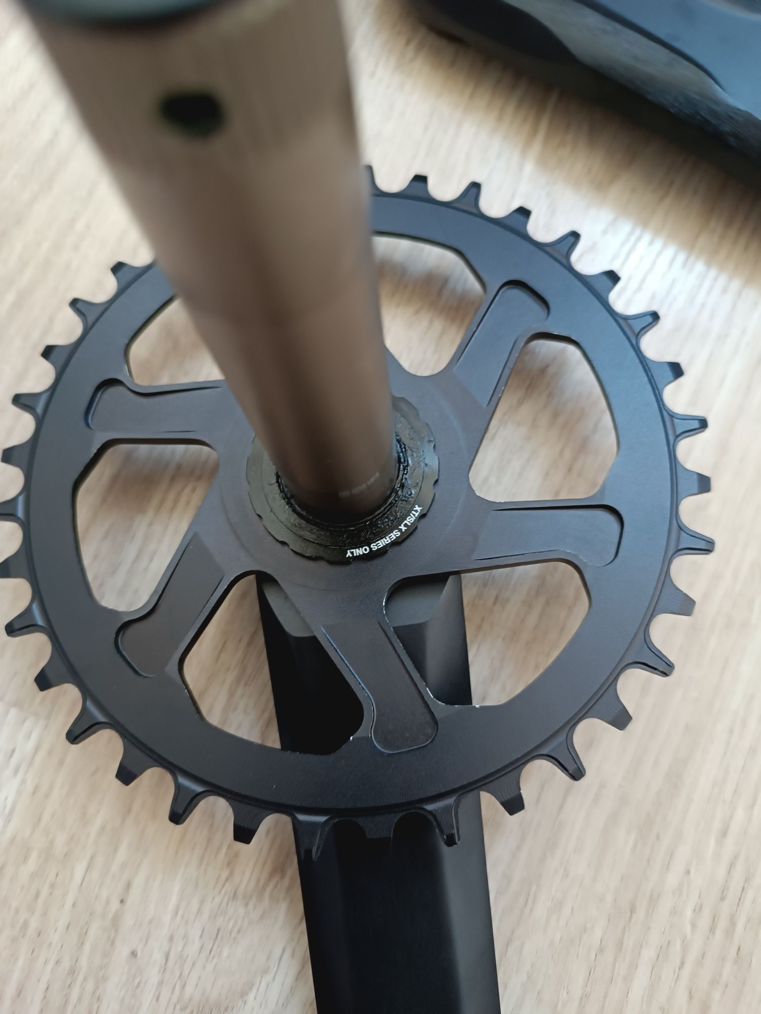 Шатуны Shimano SLX, XT M7100 175mm 32t