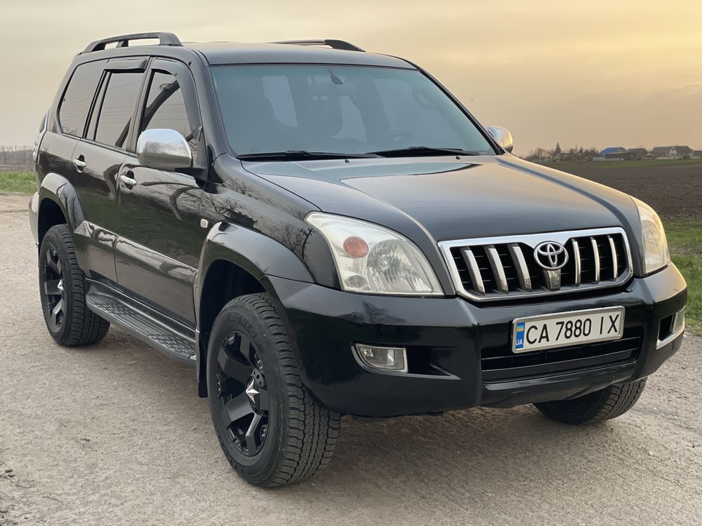 Toyota land cruiser prado