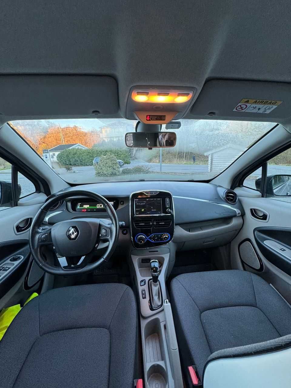 2016 Renault Zoe 22 kWh макс. комплектація з Норвегії