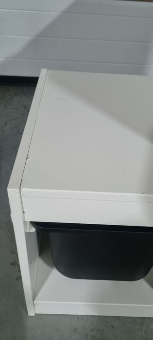 Regał z pojemnikami IKEA