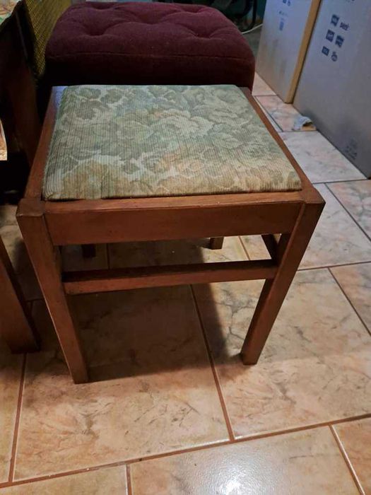 Stołek  taboret prl drewno drewniany stary antyk