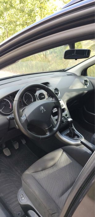 Peugeot 308 SW 2012 /12