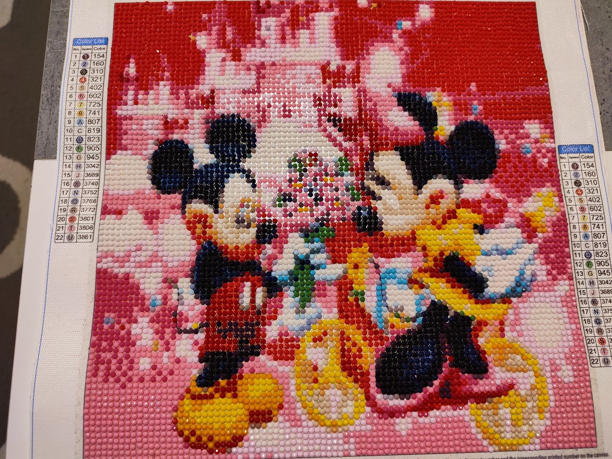 Diamond painting gotowy obrazak Miki Mouse 30x30