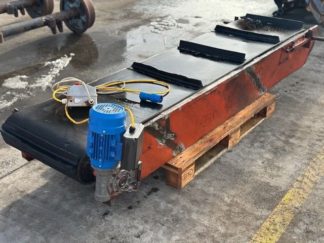taśmociąg do odpadów puszek elektryczny
