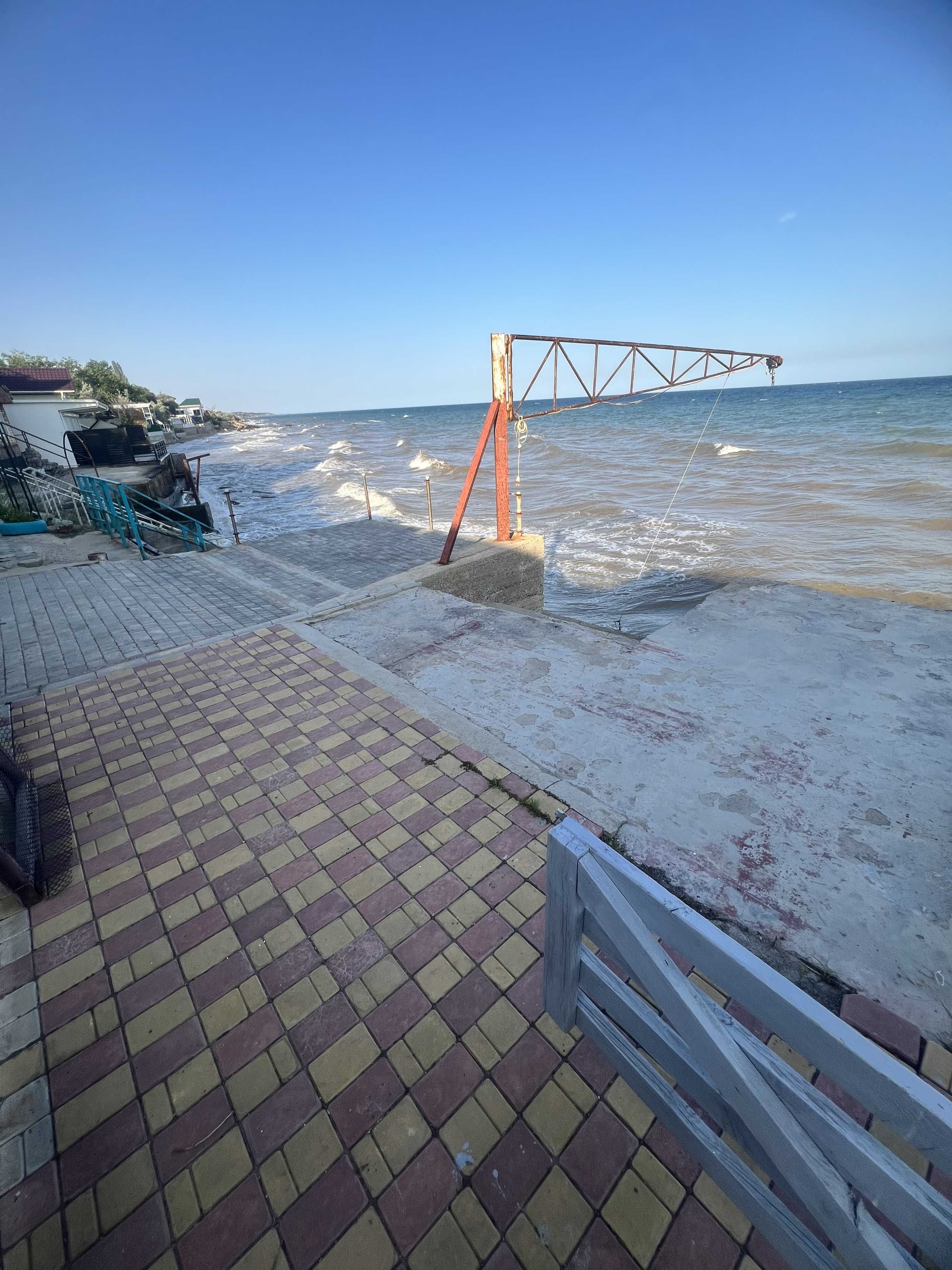 Дом -дача с прямым выходом к морю. Вапнярка