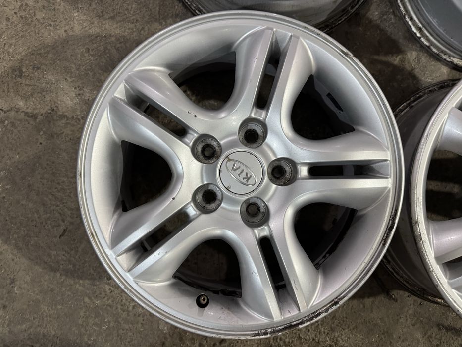 Диски 5/114.3R16 6.5J ЦО67.1 ET41 Kia Hyundai Megane Scenic Mitsubishi