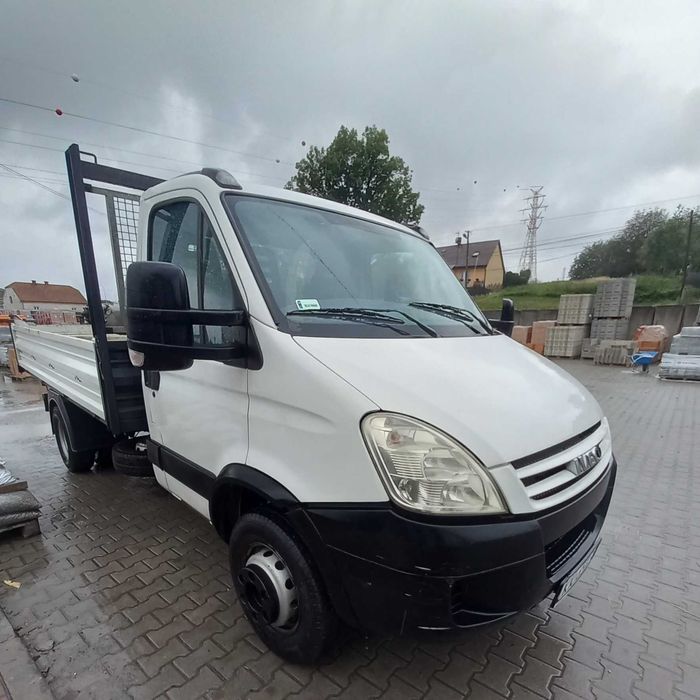 Samochód IVECO ładowność 3 tony