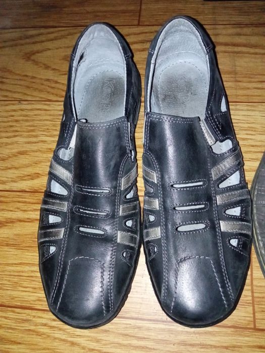 dwie pary butów męskich ze skóry rozmiar 43