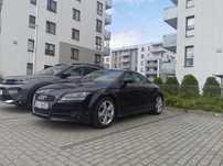 Audi Tt z uszkodzonym silnikiem
