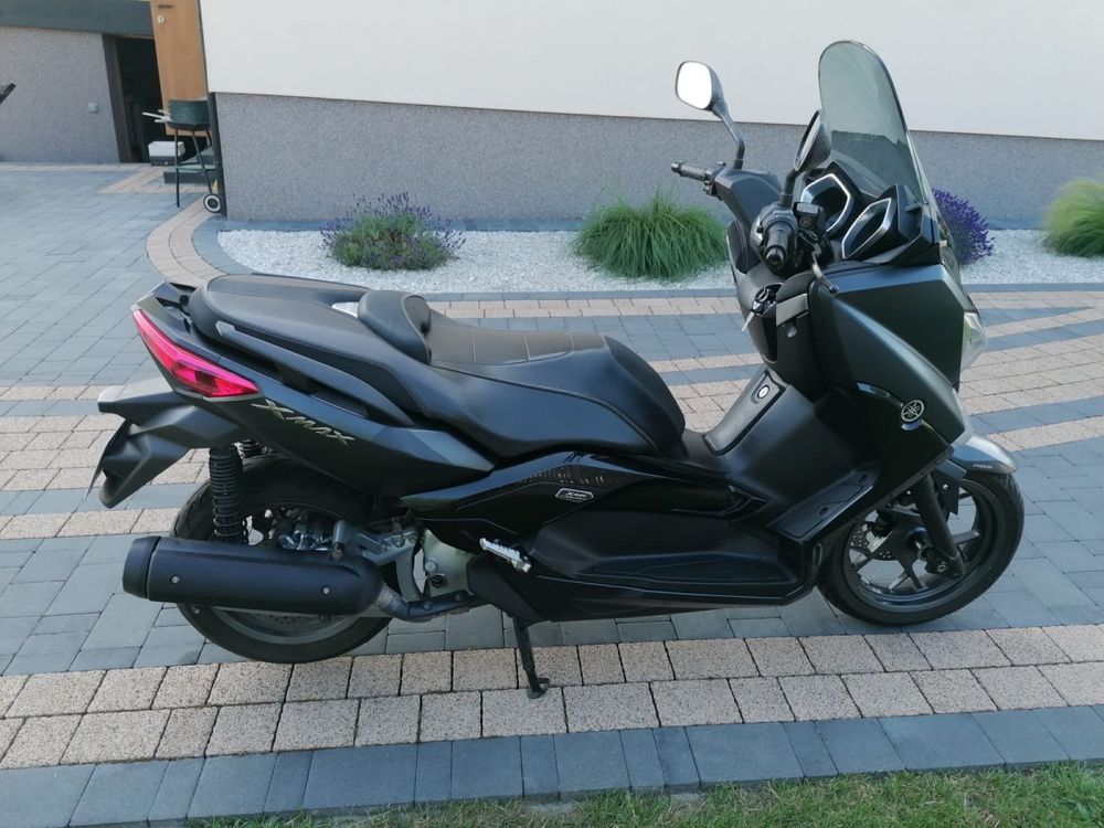 Yamaha X-Max 125cm