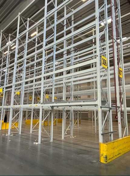 Regały paletowe "Schäfer" wys. 4,3m/ dł. 3,7m/ 4 tony-poziom/ regał