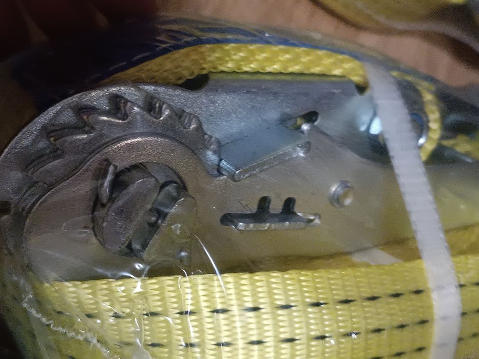 Стяжені ремені 8.5 м.  Нові. Німеччина