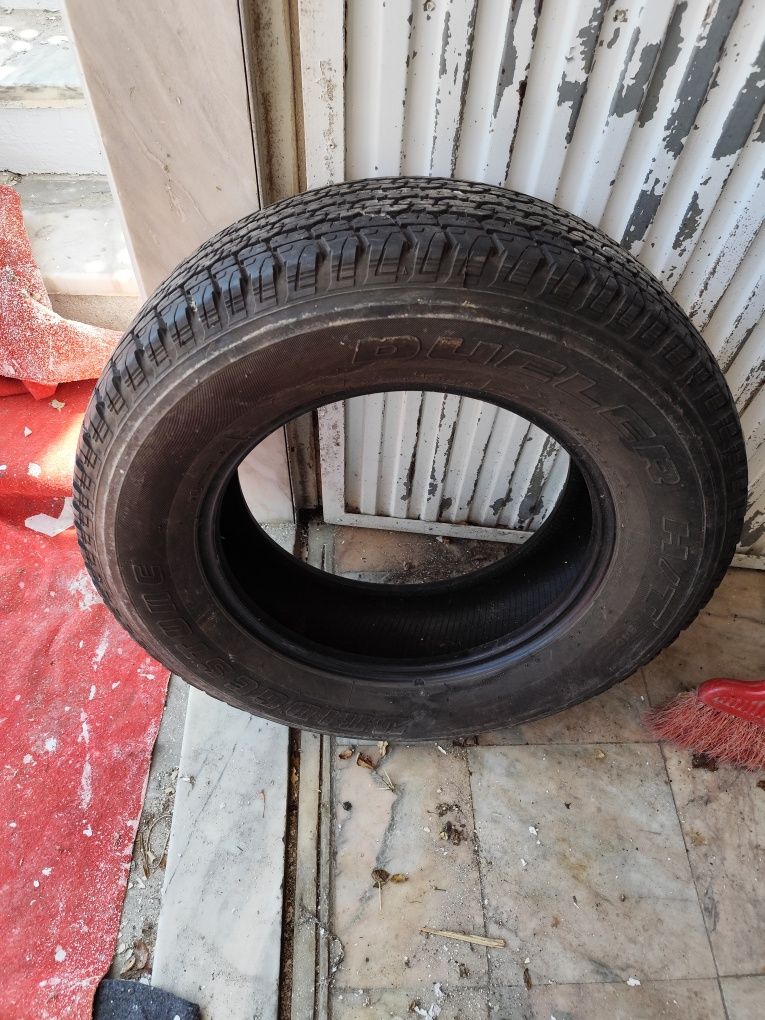 Pneus Bridgestone dueler 255/55/17