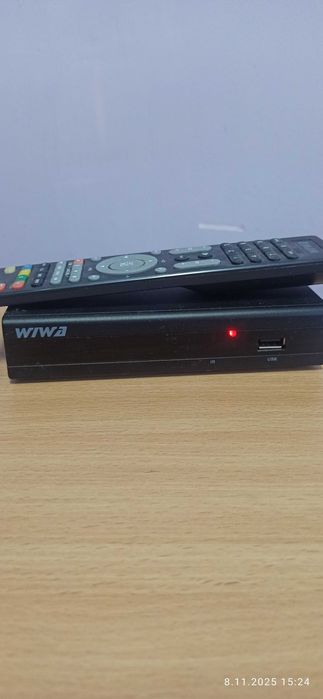 Sprzedam Dekoder DVB-T Wiwa z pilotem