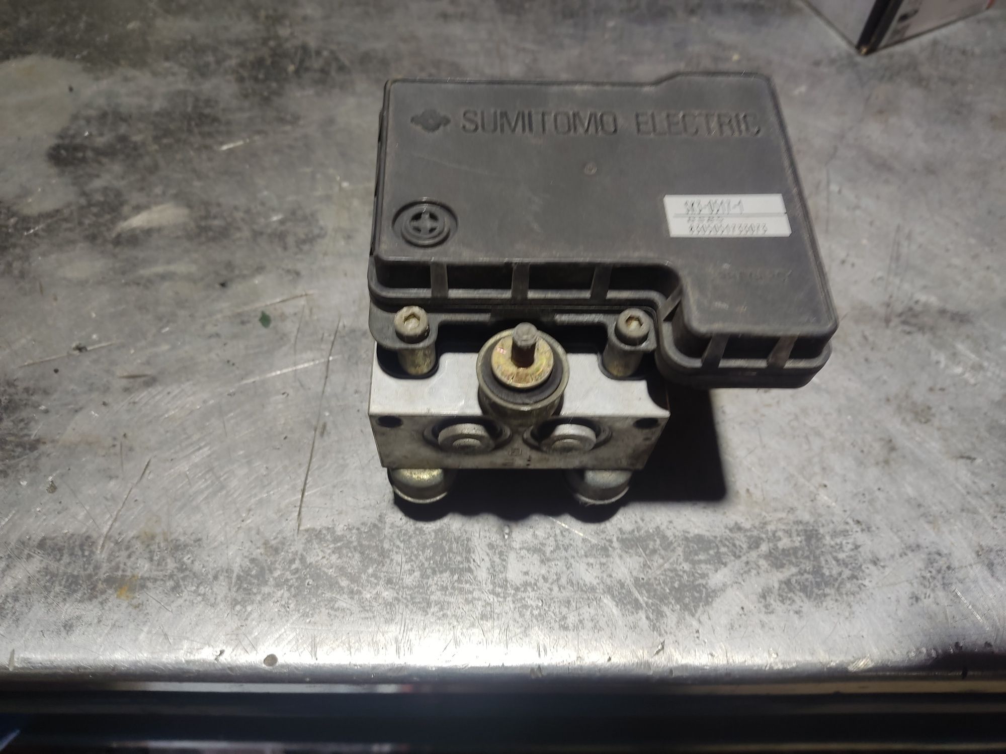 Pompa sterownik ABS Suzuki grand Vitara I
