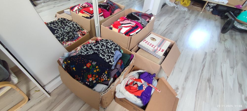 Wielka paka kolekcja ubrań moda vintage 60/70/80 ponad 100 szt, 38 suk