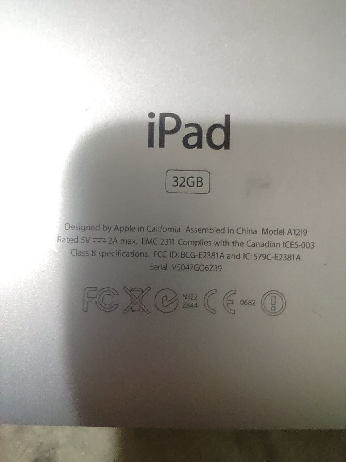 iPad 32GB Model A1219