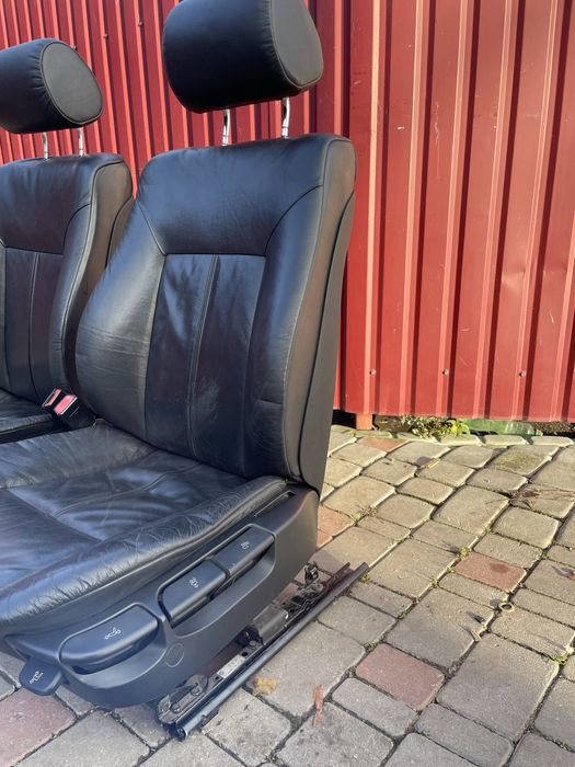 Продам шкіряні сидіння БМВ е39