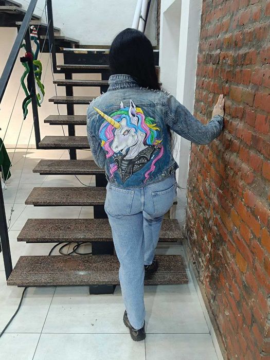 Перетворю ваш одяг на справжній витвір мистецтва!