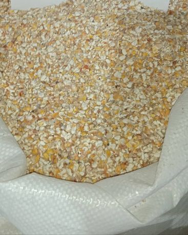 Крупа кукурудзяна 30 кг мішок