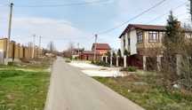 Дом Днепр 2 км. пригород Новоалександровка. есть видео внутри.
