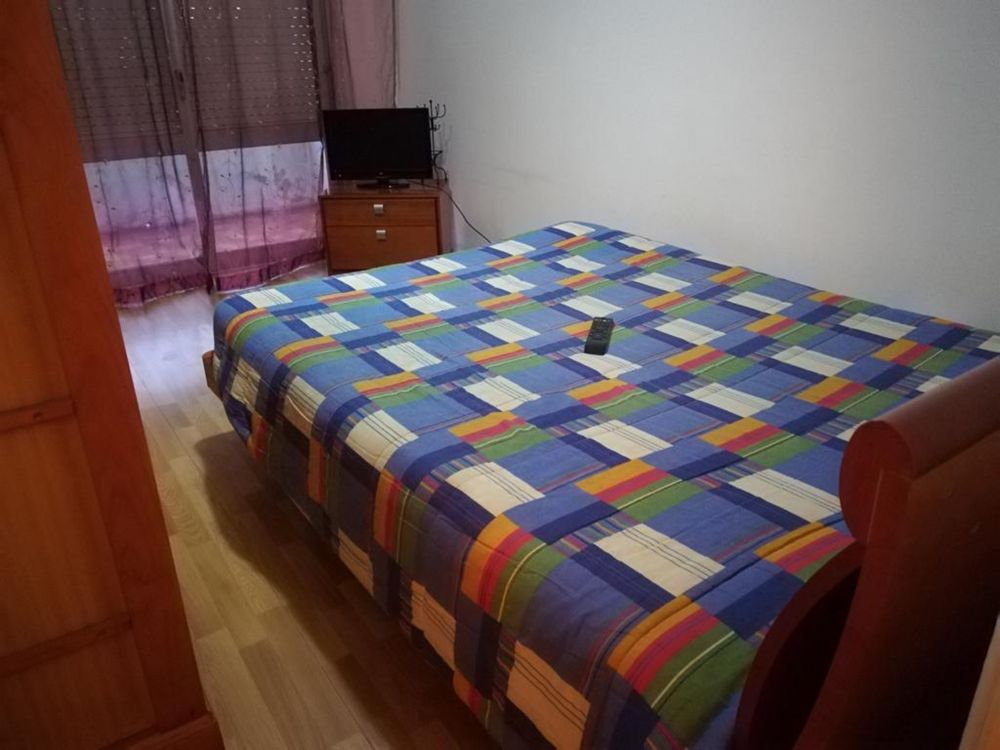 Quarto para alugar em Linda A Velha